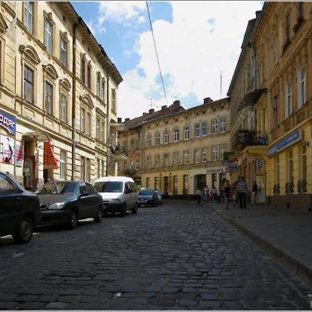 Невеликі Апартаменти-Смарт В Центральній Частині Біля Тц Магнус Lviv Kültér fotó